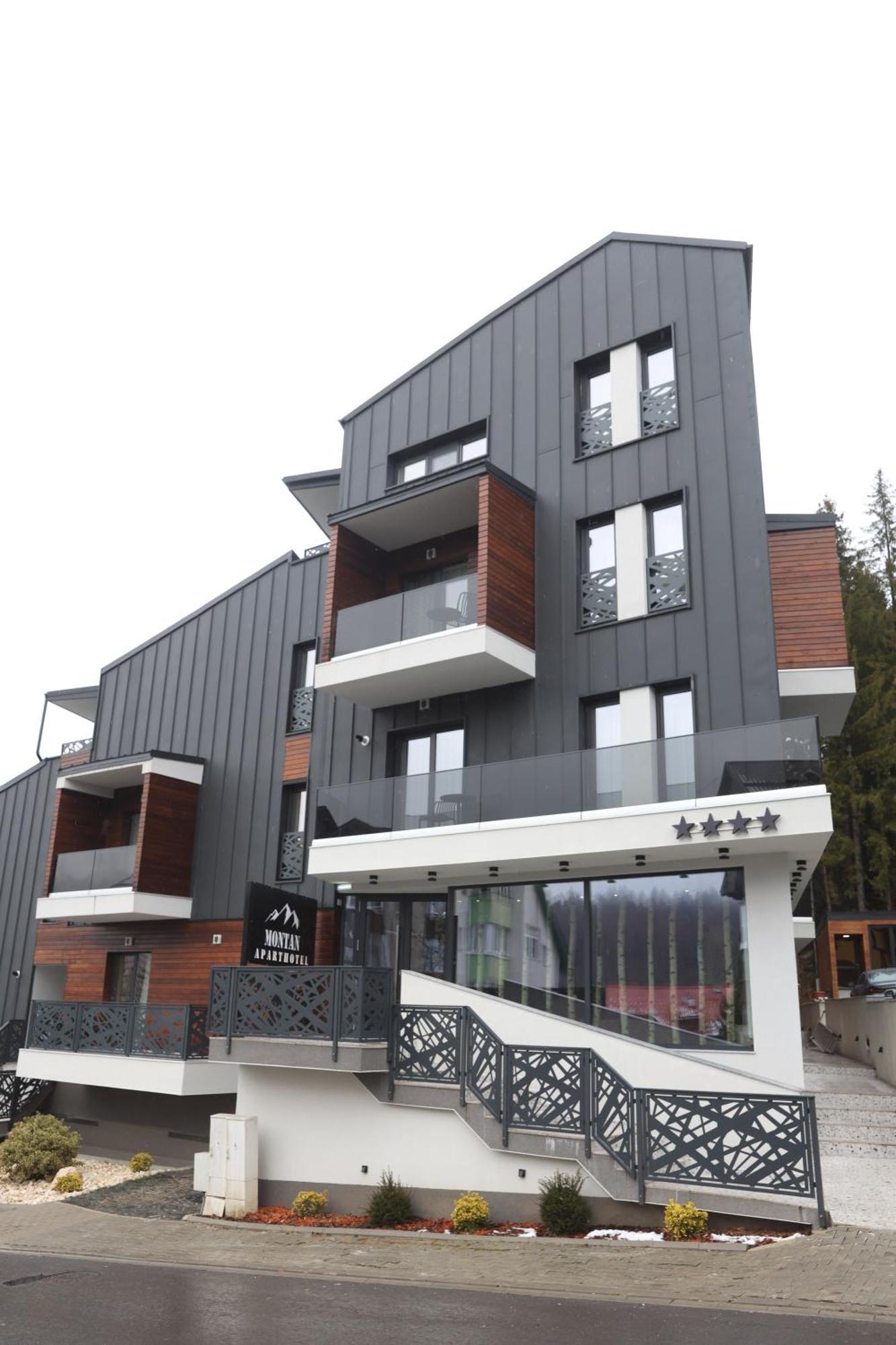 Montan-Aparthotel Predeal Exterior photo